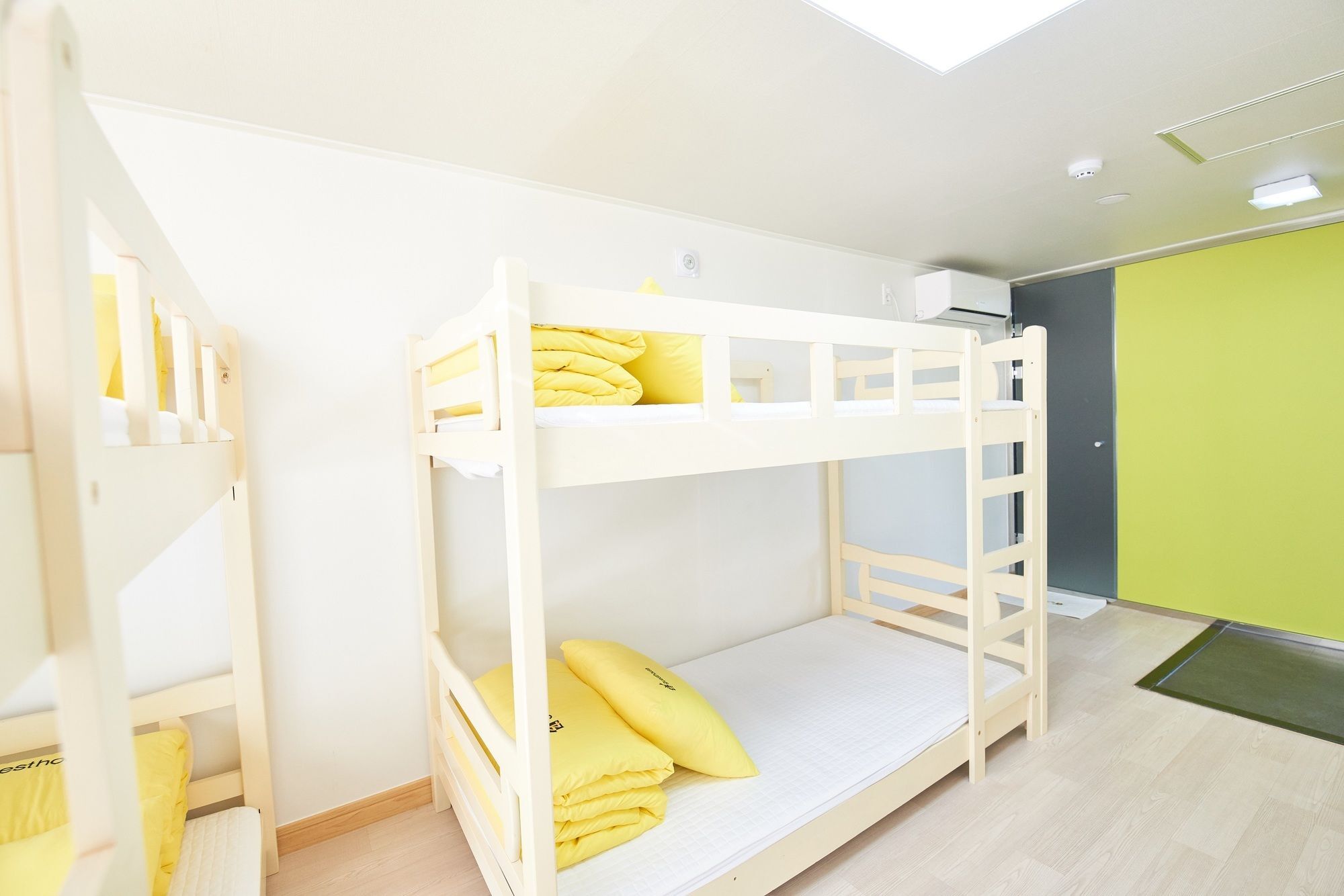 24 Guesthouse Jagalchi Puszan Kültér fotó