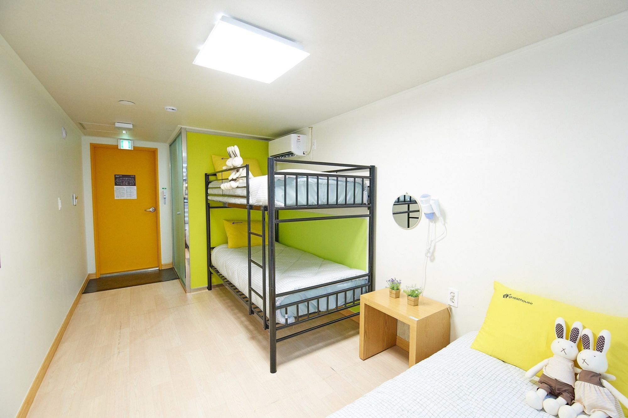24 Guesthouse Jagalchi Puszan Kültér fotó